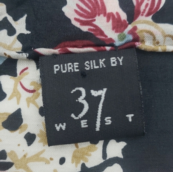 Vintage 100% Silk 37 West Floral Scarf - Picture 6 of 6